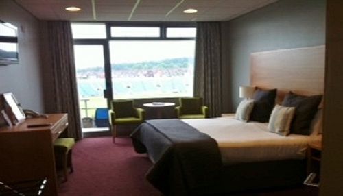 Headingley 4* Leeds (West Yorkshire)